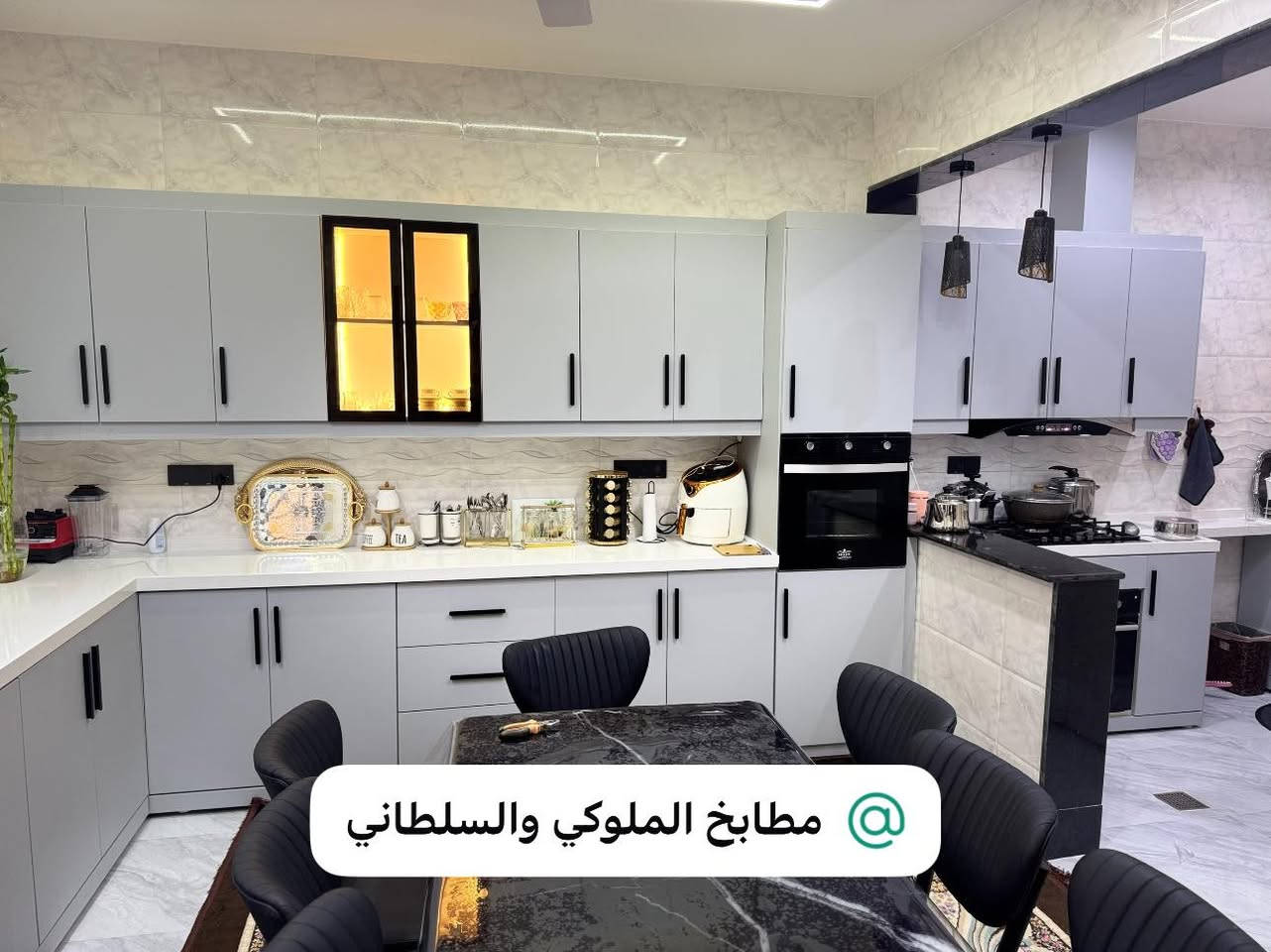 لمسات سحريه ✨ بأيادي ماهره👋 تضيف للجمال جمال أخر 
حيث نتميز  💫 بجودة ألعمل العاليه😎 وتوفير أحدث ألتصاميم والأكسسوارات وفق أحدث التصاميم العالمية ⚡
.
.
💥💥
**بمواصفات خشب hdf
 مقاوم  الماء #ضد الحرارة و #ضد مساحيق الغسيل و #مقاوم للرطوبة 100٪ 
جلد الماني
الوان ثابتة
مدة طويلة
ضد البقع
ضد الخدش
ضد البكتريا
سهل التنظيف                   
⁦☑️⁩كل هذا وضمان لمدة 5 سنوات
🚚 توصيل وتركيب جميع محافظات العراق
🔹لطلب اخذ 📐القياسات والتصميم  وتحديد موعد 📆 يرجى مراسلة 📩الصفحة او 📞الاتصال بالارقام↪️***********  ***********
العنوان : اربيل _ترفك لايت زانكو مشاتل قرب تي مارت 
@modren2021kazwan
