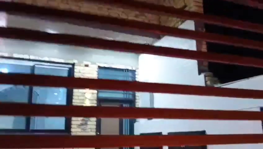 السلام عليكم بيت للبيع في واسط الكوت الموقع العسكري قرب شارع المشجر  مساحه 320ركن على شارع 60وعلى شارع 12مبني بيت 200متر على شارع 12ومخلي 120على 60ركن بناء جديد صار شهرين من مكمله فول على اخر حبايه بناء درجة اولى تريد بس البيت تريد البيت والقطعه
السلام عليكم بيت للبيع في واسط الكوت الموقع العسكري قرب شارع المشجر  مساحه 320ركن على شارع 60وعلى شارع 12مبني بيت 200متر على شارع 12ومخلي 120على 60ركن بناء جديد صار شهرين من مكمله فول على اخر حبايه بناء درجة اولى تريد بس البيت تريد البيت والقطعه 
الاتصال والاستفسار اكثر 
***********
***********
