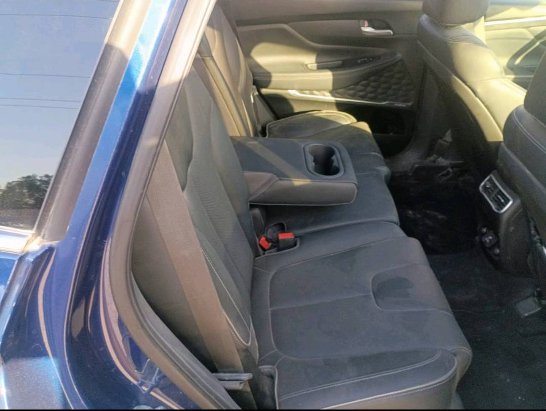 سنتافي موديل 23 ماشيه 13 فول مواصفات لمتدد اعلى  فئه  سياره جديد دخول جديد تسجيل جميع محافظات 