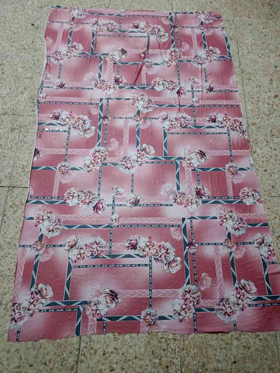 نماذج قطع اقمشة عبارة عن (مساطر) كشمير وفيزون تصلح تيشيرتات اطفال او دشاديش الطول متر ونص تقريبا والعرض تسعين سنتيمتر او متر تقريبا السعر 1000 دينار القطعة والعدد الكلي 350 الى 380 قطعة تقريبا  التواصل على الخاص


**إذا كنت صاحب هذا الإعلان وتريد حذفه لأي سبب، رجاءا أرسل رسالة إلى الدعم الفني**