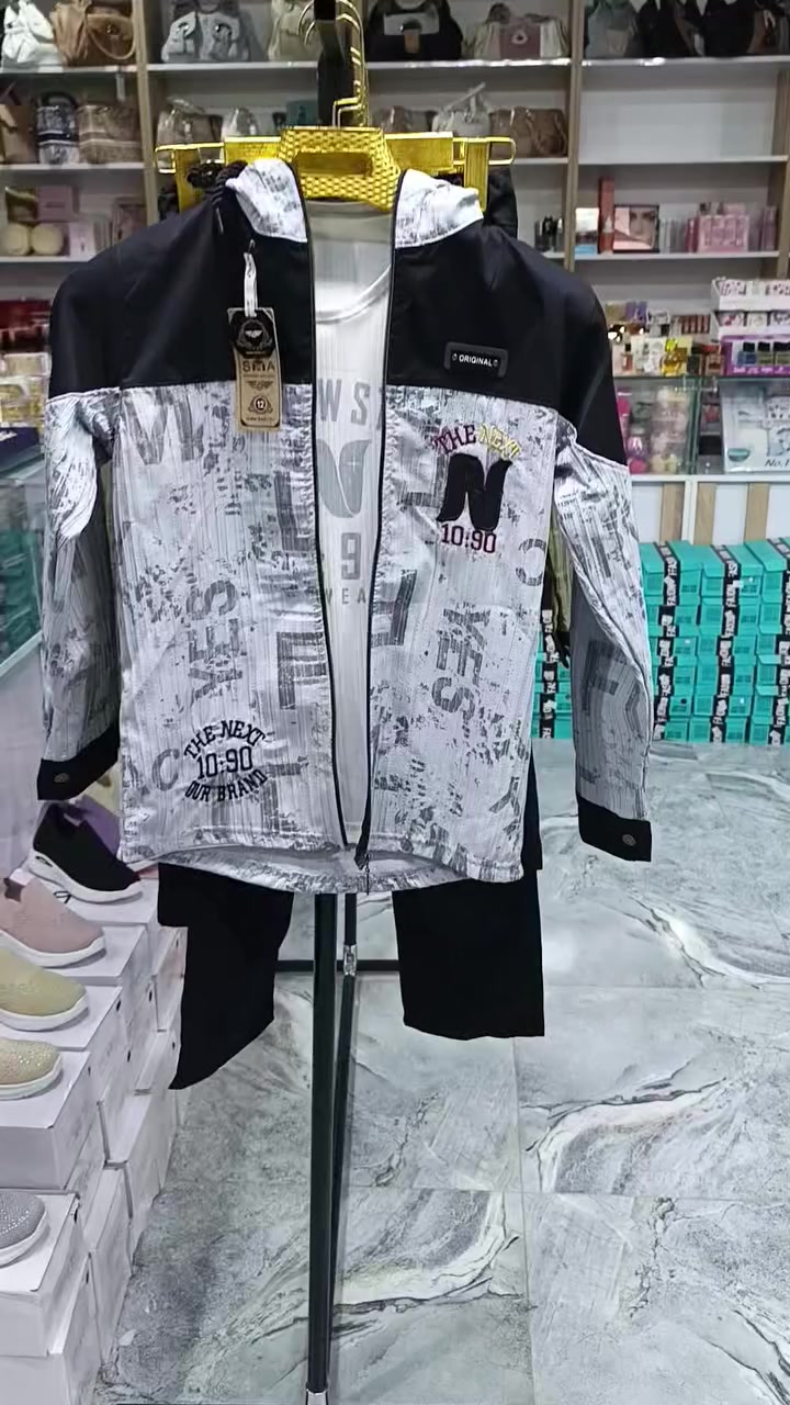 #بس الجمال يمنه عيني🥰
العنوان نجف حي الميلاد شارع السوك
الكندي للالبسة النسائية والاطفال 
tiktok.com/@apeel.alkndee


**إذا كنت صاحب هذا الإعلان وتريد حذفه لأي سبب، رجاءا أرسل رسالة إلى الدعم الفني**