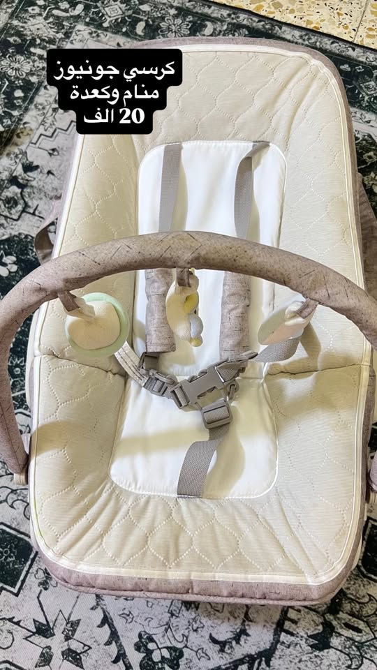 مرحبا
كراسي سيارة ماركات ✅
وكراسي هزازة اغلبهم✅
 ماركة جونيورز وجوي joie 
الجديد مال جونيورز65 الف بالخارج 
النوع الثقيل  يصير منام وكعدة وسرير متنقل مايوكع الطفل وبي مانع انزلاق الاسعار جداً مناسبة  و15 و20 
للحجز راسلوني واتساب او انستا 
***********
 الانستا / baby_33_store

