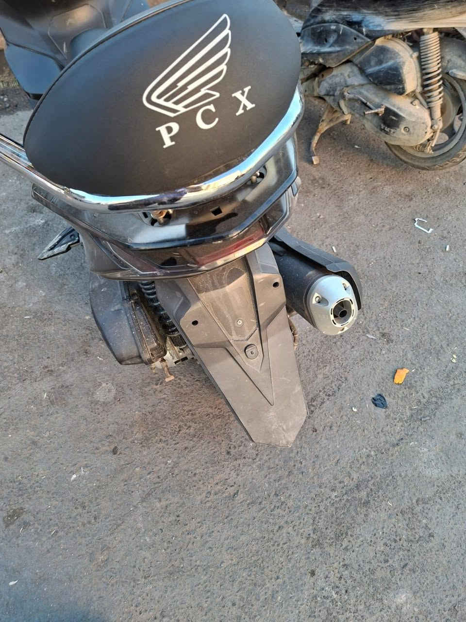 سلام عليكم دراجه لبيع بي سي اكس جيل الربع اي نقص مابيه مكاني بالكاظميه السعر 14 ابيه مجال حك الجي ***********
