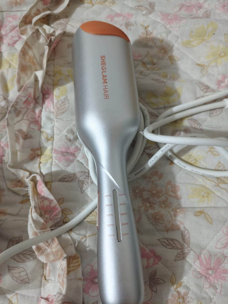✨ جهاز تمويج الشعر EGLAM HAIR ✨
احصلي على تموجات شاطئية ناعمة خلال دقائق وبكل سهولة. 🌊💁‍♀️

💰 السعر: 25 ألف دينار
🚚 السعر شامل التوصيل

📩 للحجز والاستفسار راسلونا على الخاص


**إذا كنت صاحب هذا الإعلان وتريد حذفه لأي سبب، رجاءا أرسل رسالة إلى الدعم الفني**