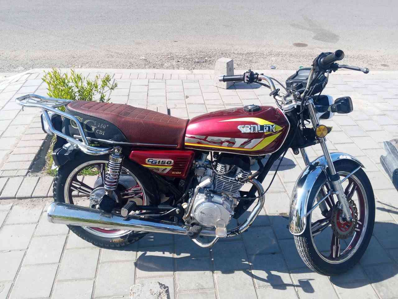 دراجه سونلينك موديل 24
الدراجه جديده مثل ما موجود بالصور
اوراق بأسمي تحويل مباشر
السعر 700 وبيهه مجال
مكاني شارع فلسطين
الرقم ***********
