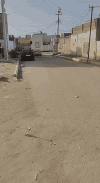 سلام عليكم قطعه للبيع  الناصريه (حي الخضراء) ركن على شارعين مساحتها 157 جميع الخدمات متوفره ماء وكهرباء تبليط رقم الهاتف ***********
