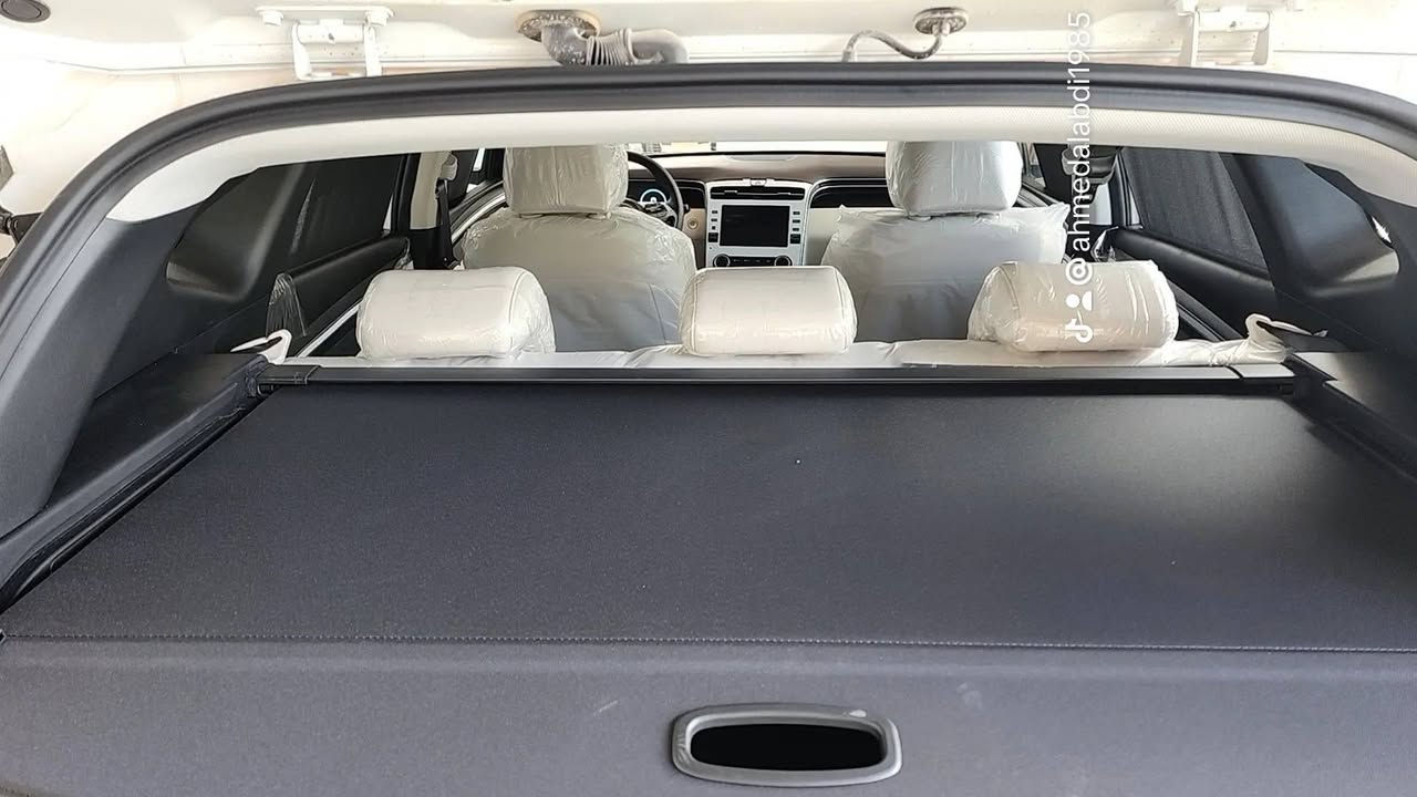 هيونداي توسان 2024 للبيع 
رقم بغداد الجديد 
 سياره مكفوله كفاله عامه  
 مواصفات 
حجم المحرك 2000 دوش
شاشه دجتل
تشغيل بصمة   
تشغيل عن بعد
‏AIRBAG عدد 2
سايد بريك دگمة   
بك لايت LED
كروس سرعه
اتو هولد
مري شفط 
مقاعد 2 امامية كهرباء 
بردات ابواب خلفية 
حساسات امامية 
حساسات خلفية 
حساس كشنات
تحكم مقود كامل
بصمات عدد 2 
انارة ترحيب
نقطة نزول منحدرات. 
نظام مانع تزحلق 
‏ABS
شاحن موبايل واير ليس  
اشاير بالمري والمري قابلة للطي 
مخرج AUX
مخرج USB
‏BIuetooth
مخرج منفذ الطاقة عدد 2    
درايف مود
‏(Normail - eco- sport t) 
جك سبير كتلوكات كلها جاهزة
كفاله عامه السياره  المكان  النجف الاشرف _ قرية الغدير 
 السعر 224 وبيها مجال 
***********
