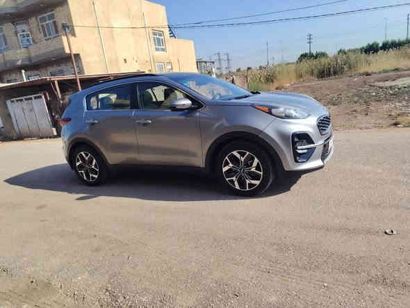 سلام عليكم سبورتج 2022فول مواصفات 1/1كير ومحرك وحداديه كفاله تخم تاير جديد مال جناي جاهزه الاخير تبريد ثلج ⛄️ رقم بغداد انكليزي سنويه ال2030
السعر158وبيها مجال 
الاتصال***********
مامتواجد بلخاص 👆👆
مواصفات السياره 
بصمه 
جنطه كهرباء 
كشنات جلد 
تبريد قطعتين 
اشاير بلمري 
حساسات 
مانع انزلاق
