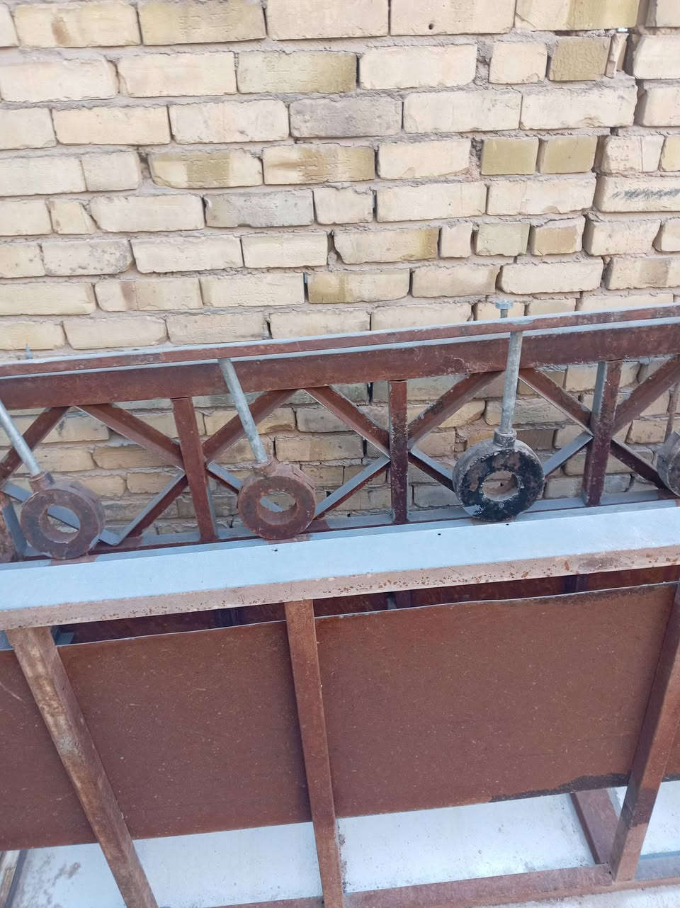 مكلف بل نشر سلام عليكم، من رخصت الادمن المحترم اخواني بااب حديد اثنين بدون جرجوبه اثنينيهن سعراهن جدان مناسبة طباخ مطاعم نظيف جبير شغل درجة أولى هذا رقم راعيهن *********** مهدي راعيهن تحياتي لكم جميعن
