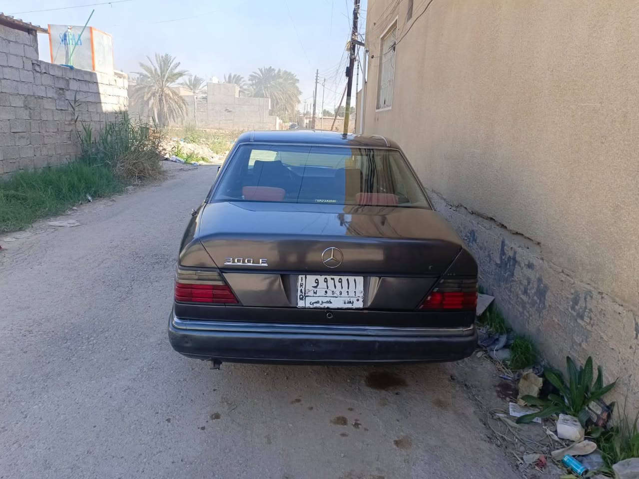 سلام عليكم مارسدس دب موديل 91 مكينة بطة رقم بغداد خصوصي مكان بغدادسعر 48 الاتصال على  الرقم ***********
