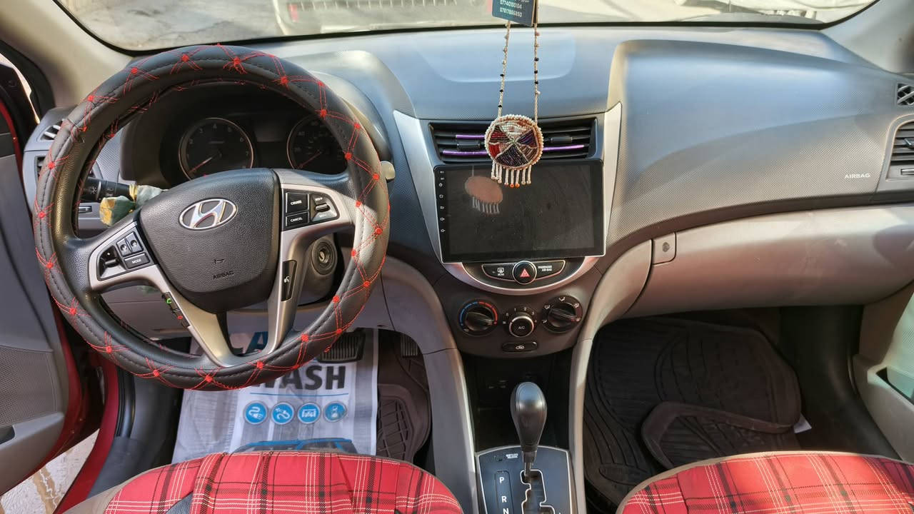 اكسنت امريكي ٢٠١٦
الضرر الچاملغ الامامي الايمن والبنيد صبغ بدون تبديل
كير ومحرك مكفولات
صدر امامي وخلفي جديد كوري
تبريد جديد
تخم تاير نضيف جدا
شاشة
العنوان بغداد
واتساب ***********
