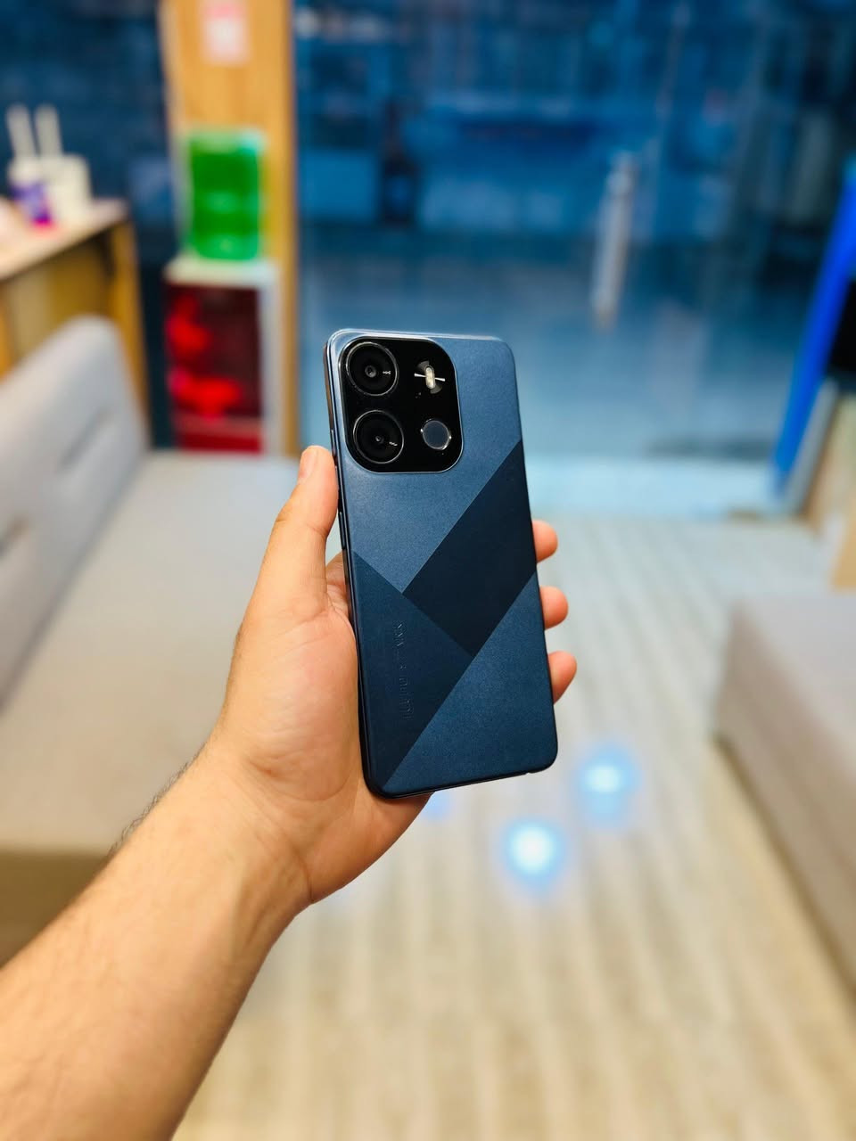 اجهزة مستخدمه بنضافه عليه
للستفسار اكثر اتصال ***********
(  العنوان المفرك مقبيل فلكت نهوده )
