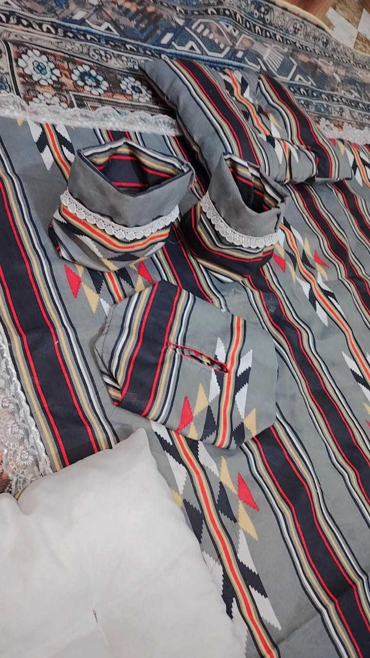 مفرش رمضاني بيع مباشر
يتكون من 
4كوشات 
2كيس تقديم 
1خافضه اكلنكس 
1مفرش 
هيج جمال ولون وترتيب يمي وبس 
توصيل مجاني 
الاصدقاء


**إذا كنت صاحب هذا الإعلان وتريد حذفه لأي سبب، رجاءا أرسل رسالة إلى الدعم الفني**