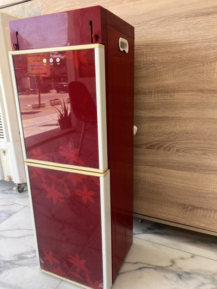 برادات ماء نظيفات 
وشغالات حار وبارد
سعر الوحد 50 الف 
***********
حلة شارع الكورنيش
