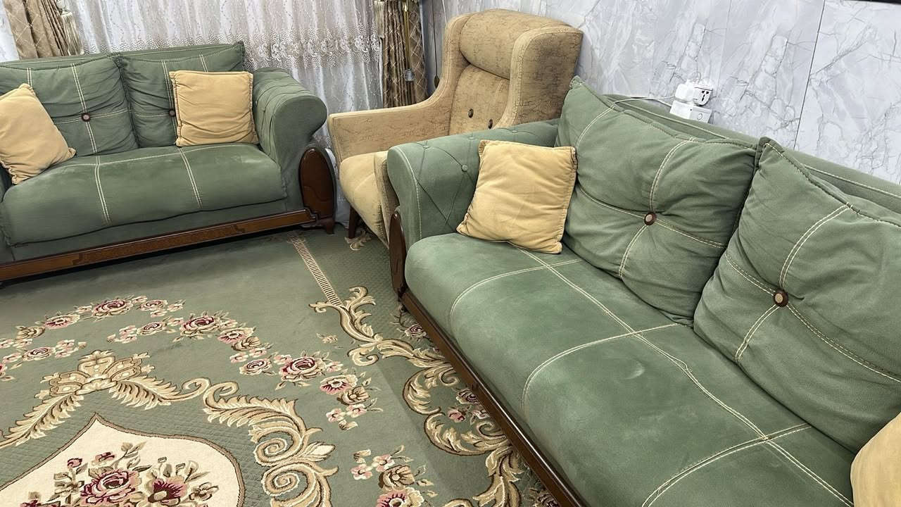 مساء الخير
التخم و الزولية 
والبردات عدد ثنين  
كلهن للبيع للبيع ب 850 الف 
مستعجل جداً للبيع
للاستفسار ***********
