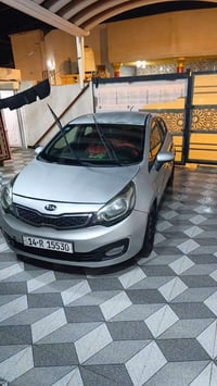 السلام وعليكم كيا ريو مديل 15 ماشية 77 كير ومكينة كفاله والبدي شوف الع...