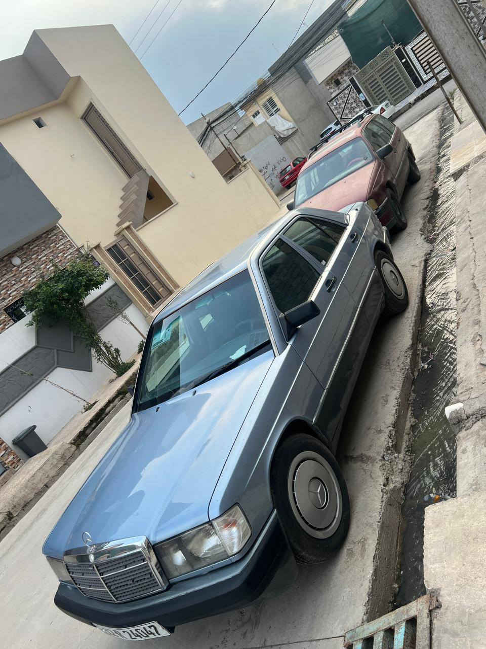 مارسيدس 190
موديل 91
صبغ جمالية فقط بدون لاضرر ولا معجون
توماتيك 
محرك عنكبوت 
سعر 45
***********
مكاني موصل
