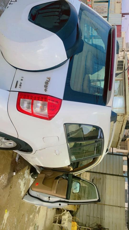 سلام عليكم
تيكو 2012 

مكفوله من الضربه 

كير مكينه مكفولان 

تدفئه تبريد مكفولات

سياره ماشيه 150الف 

سياره جديده ستخدام بيت

السعر 62 بيه مجال 

مكان الدوره ابودشير 

هاتف ***********

سياره بسمي تحويل سريع
