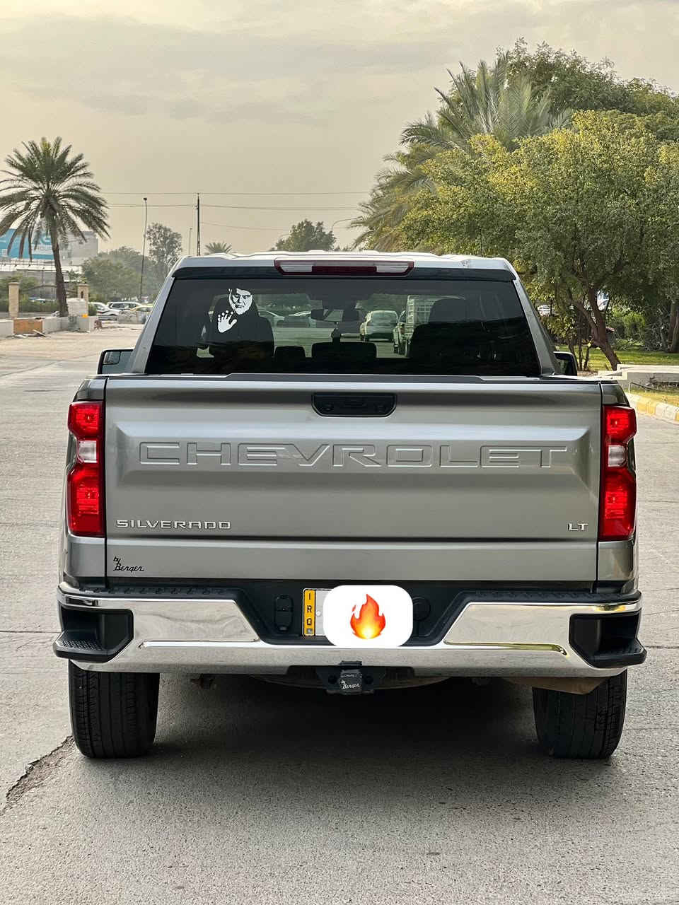 سلام عليكم

سلفرادو موديل 2023 فئة LT تفاصيلها كالاتي : 

دشبول تاهو 

- محرك 2.7 توين توربو غني عن التعريف شلعةً موطبيعية صاروخ واقتصادي وعملي جداً

- بچم الـ LT لايت فول زينون عالي وناصي وليد 

- ويل كب حجم 22 جمالية ورزانة بالمشي 

- شاشات كبيرة وسطية ودشبول ديجيتال مال تاهو 

- تطعيم صاجات وفورميكا ملكي انيق جدا

- فول تحكمات ستيرن أوامر صوتية كروز سرعة دركة ستيرن جلد خياط يجي بالـ LT وفوك 

- رادار حراري داتا شو يميز مرور بشر او سيارة او حيوان مع اوتو ستوب وخروج عن المسار وقيادة ذاتية مع ابل كار بلي واير ليس ووظائف متعددة

- كشن كهرباء تدفئة بالكشن منافذ تايب سي 

- تبريد شاشة مناخين منفصلة 

- بصمة ابواب وتشغيل وتشغيل عن بعد

- باب البودي تفتح كهرباء 

- لانه 2 ويل شلعة صاروخ واقتصادية بالبانزين

- بعد مواصفات هواية يطيل ذكرها 

-رقم بغداد باسمي 

- ميكانيك وكهربائيات كفالة عامة مطلقة

حادث صبغ جاملغ وبنيد 

السعر 280 ورقة وبي مجال

للاستفسار ***********
