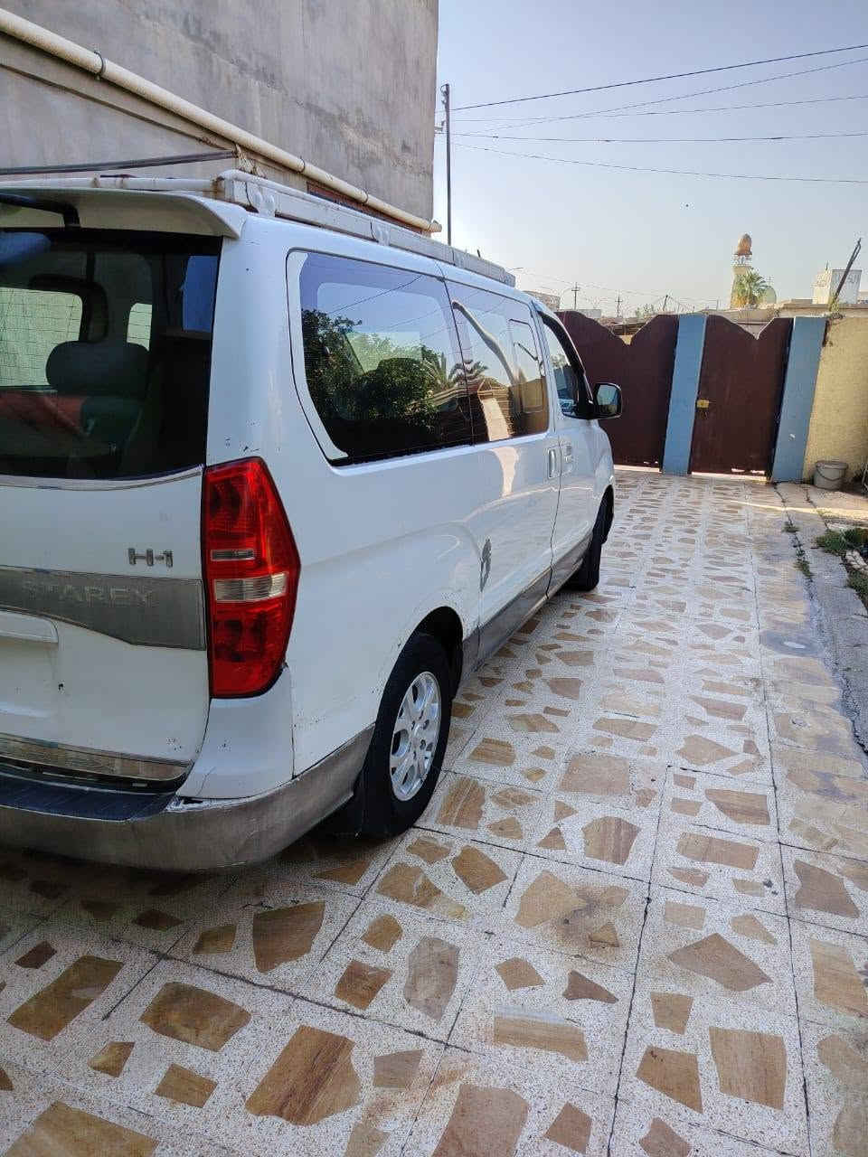 السلام عليكم
استاركس للبيع موديل ١١ السيارة شرط المحرك والكير  والاكسن  والصدر جديد امامي وخلفي تايرات طخم جديد والسيارة شرط التحويل والسونار مرفوق بلصور رقم انكليزي جديد السعر المطلوب ١٤٥ وبيها مجال قليل ملاحظة اني مكلف بلنشر والاتصال على هذا الرقم *********** واسيا ***********
