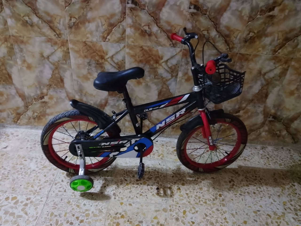 بايسل للبيع جديد شرط نضافه


**إذا كنت صاحب هذا الإعلان وتريد حذفه لأي سبب، رجاءا أرسل رسالة إلى الدعم الفني**