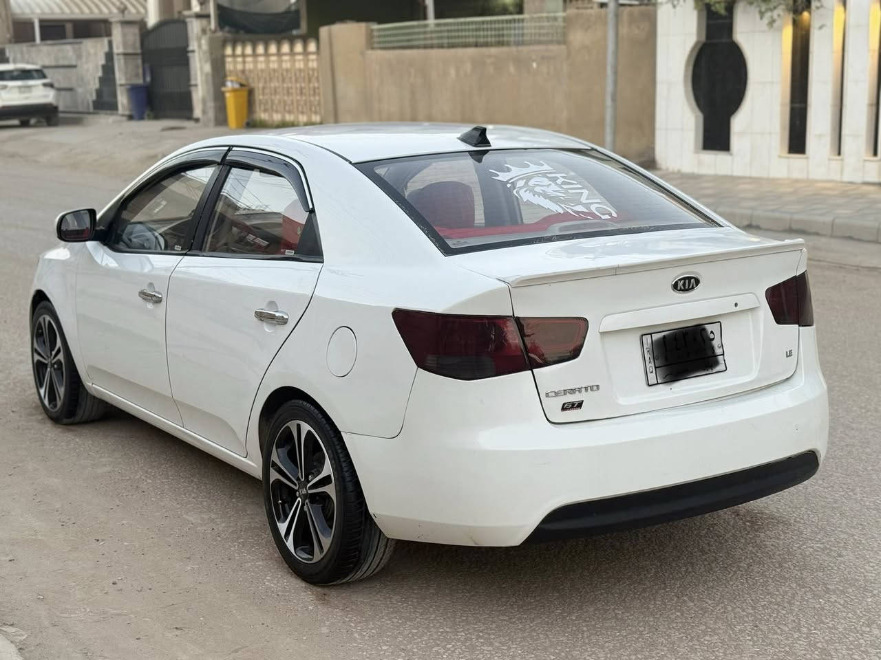 السلام عليكم سيراتو موديل 2012 خليجي محرك 1600دوش رقم بابل السياره بيها صبغ جاملغ وربع الجنطه فقط بدون دواخل  والباقي مكفول  سعرها 95 وبيها مجال 
***********
