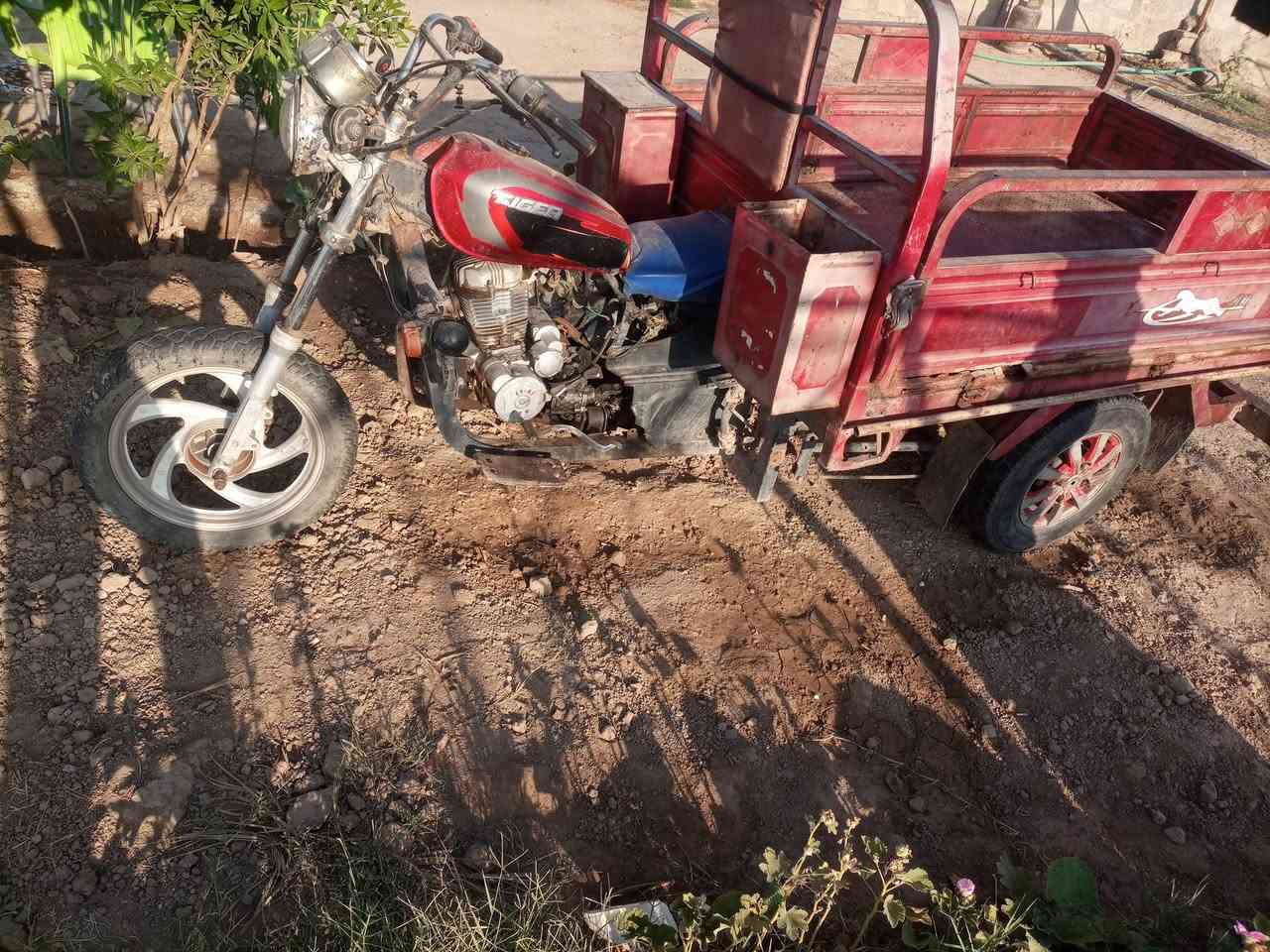 البيع Amtyar نضيفه كرهبايات شغاله اضويه محرك بيه 2020جديد السعر 750وبيه مجال المكان بابل جبله ***********
