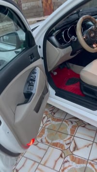 كيا اوبتما • ٢٠١٤ • الكوت الاحرار