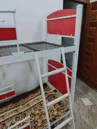 سرير أطفال • طابقين • حديد