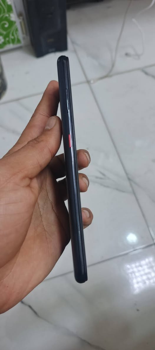 شراي يتصل فقط رجائا ***********  او واتساب
موبايل تكنو بوفا  ذاكرة 128 بطارية 6000 جهاز راقي ممصلح
اي عطل مابية سعرة 80 وبية مجال قليل مكان بلكوت بلمركز
