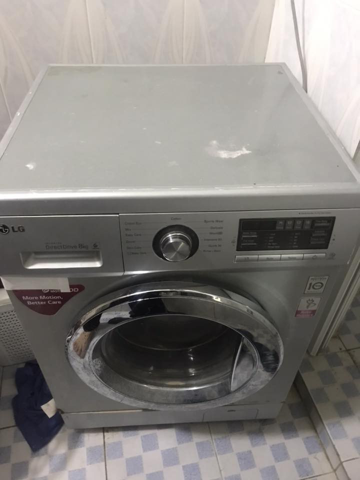 للبيع 
***********
