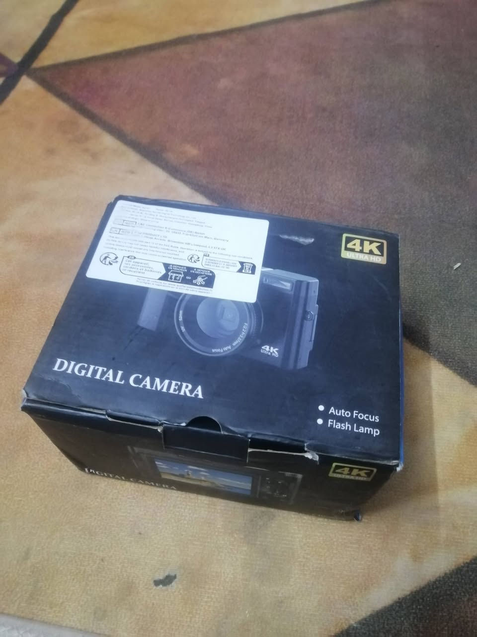 إسلام عليكم كاميرا CMOS مع كامل الملحقات كلشي بيه افلاش تشتغل رام مو فلم كلشي ما بيه + سلفي تصوير k4 السعر 110 وبيه مجال الاستفسار خاص.


**إذا كنت صاحب هذا الإعلان وتريد حذفه لأي سبب، رجاءا أرسل رسالة إلى الدعم الفني**
