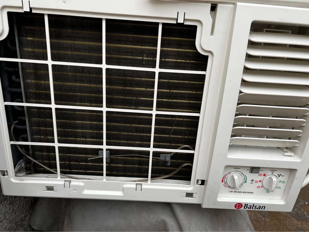 مكيف بيلسان تابع لشركه TCL استخدام موسم واحد ما داخل تصليح ابد جهاز كلش نضيف مكاني بغداد الزعفرانيه السعر ٢٥٠
واتس اب ***********
هاتف *********** بغداد, العراق
