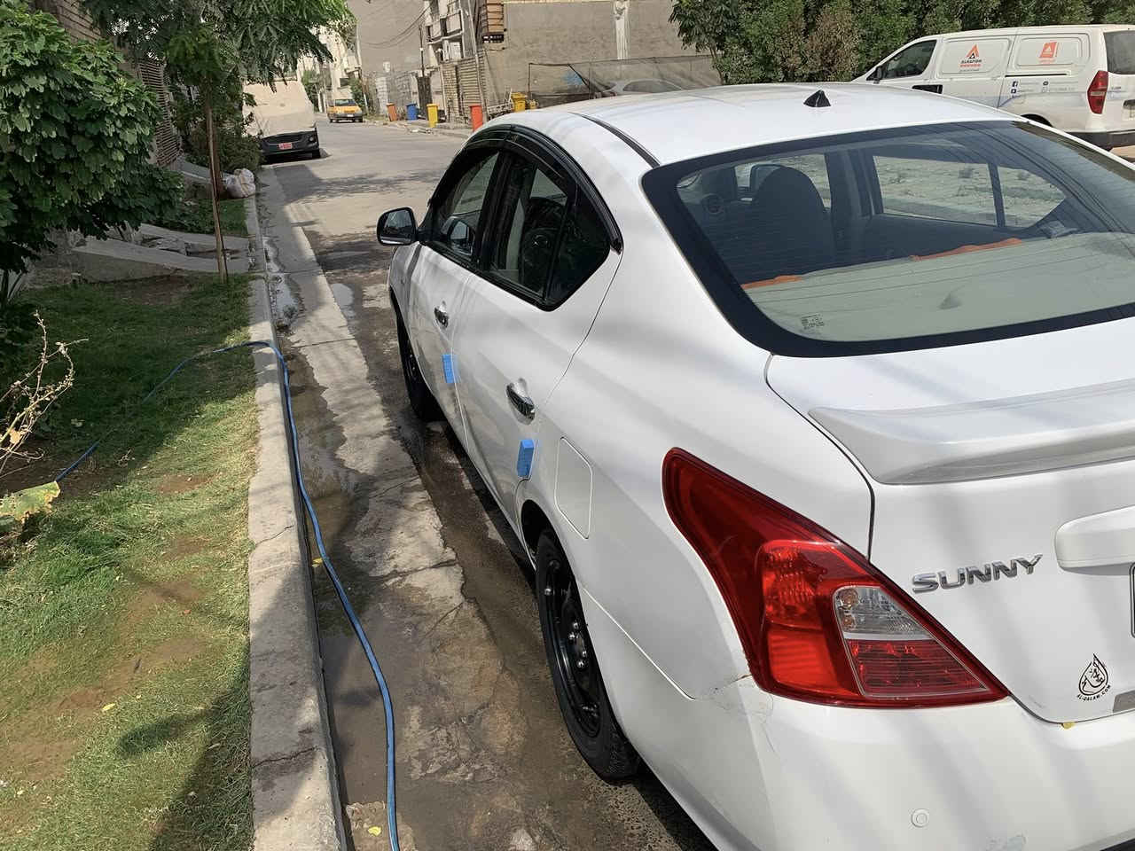 السلام عليكم
نيسان سني هندي موديل ٢٠٢١ هزة جديدة سنوية جديدة رقم اربيل باسمي تحويل ثاني يوم سيارة مكفولة من الصبغ والضربة كير ومكينة وصدر خير من الله تبريد ثلج تخم تاير شاشة وكامرة خلفية تحكم ستيرن السعر ١٢٠ وبيهة مجال 
مكاني الدورة 
 واتساب ***********
