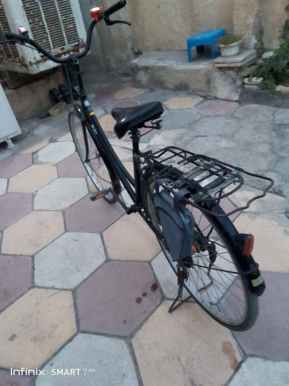 السلام عليكم بايسكل من شركه NA² نضافه 100/100 مصارله هواي من يمي تجي وياه سله وطياريه مكاني حي الجهاد الرفاق سعر 90 بي مجال تواصل خاص او واتساب ***********
