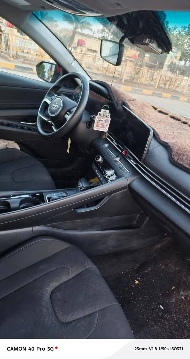 سلام عليكم للبيع النتره موديل 24 رقم ميسان مكينه 2000دوش وارد امريكي بيه الجاملغ  والبنيد تعمير بدون تبديل سياره جاهزه فول مواصفات بصمه تنته تشغيل عن بعد قياده ذاتيه تحديد مسار شاشه متصل كامره دواره فول سياره السعر 150 وبيه مجال بسيط رقمي *********** عمارة, ميسان
