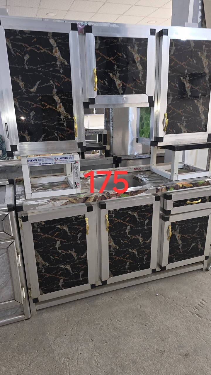 كاونترات مستخدمه للبيع والاسعار بداخل الصور العنوان كربلاء حي العامل نهاية 🔚 السوق قرب جامع اهل البيت معرض بركات ال محمد عليهم السلام والتحيه هاتف 📞 ***********
