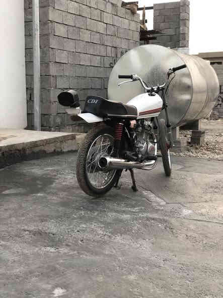 دراجه للبيع رابيدو ٧احرف قبل شهر معمره 2025 سعر 700بيها مجال قليل التواصل رقم ***********
