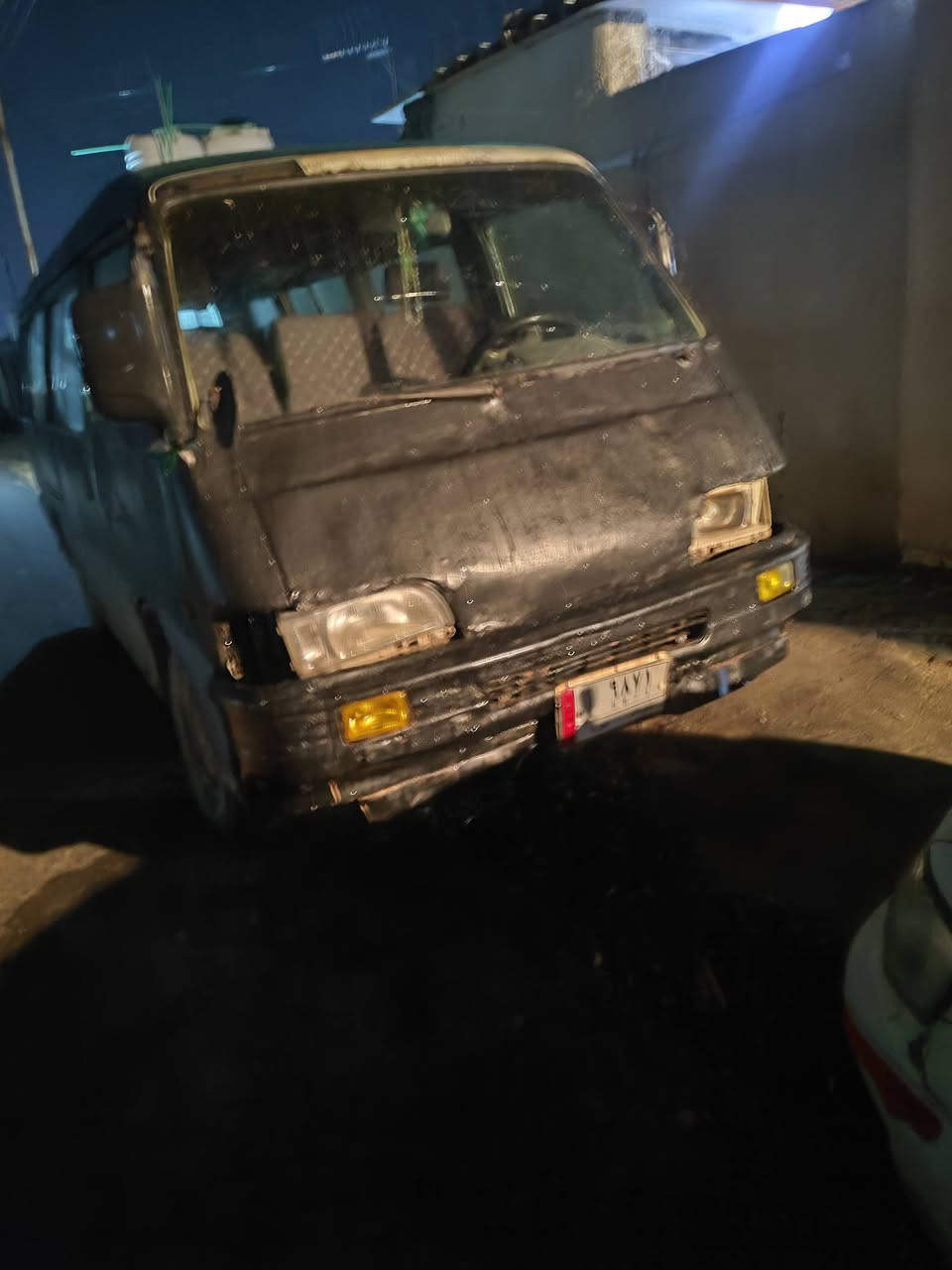 السلام عليكم كيه اسيه للبيع موديل 96 رقم ذي قار راعيه الشرعي بواسط تحويل شوكت ما يعجبك تريد تحويل تريد وكاله مكان السياره بغداد النهروان السعر 27  رقم الهاتف ***********....***********
