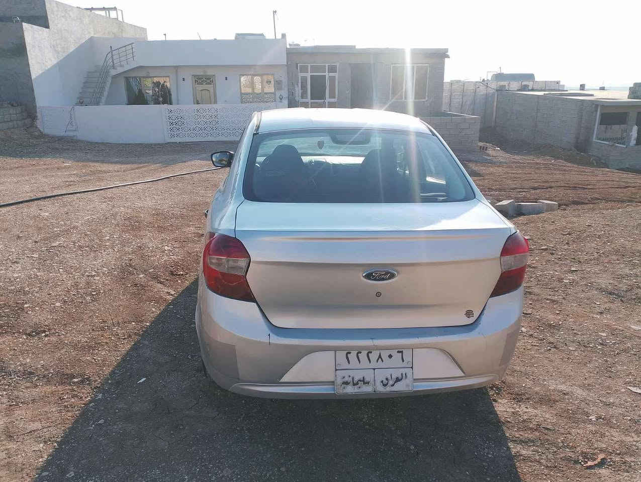 فیگو ٢٠١٦ 
یەک پارجەی بویاخە
٧٠ وەرەقە معامەلە
***********
