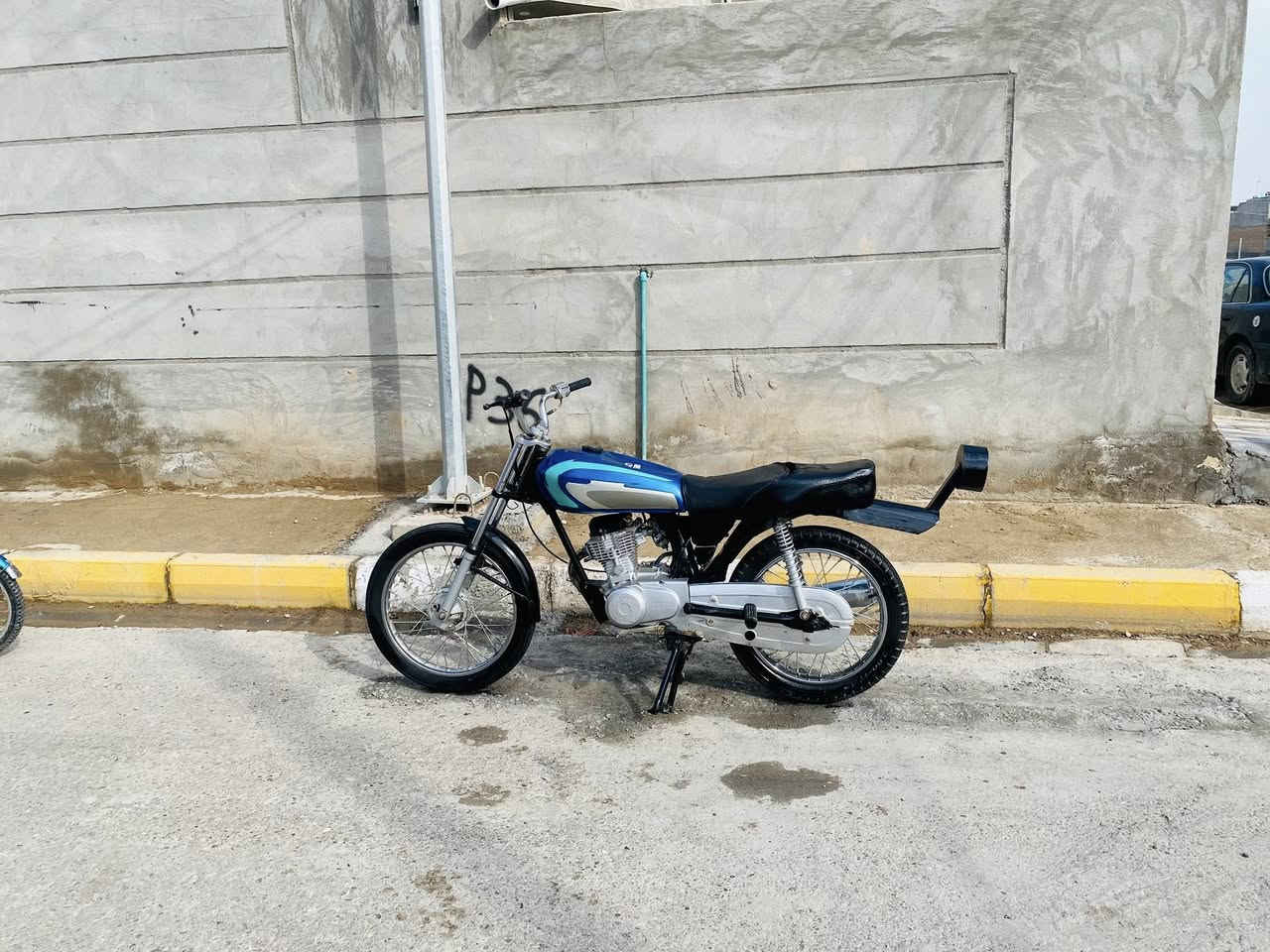 نامه برو  مكينه خرسه شلعه معدل خير من الله وياله جدد تايرات جدد مكينه 22 شاصي 15 دراجه تعمره حلوه عكد الحال 375 بيها مجال شي بصيط  *********** مكاني بعقوبه بهرز
