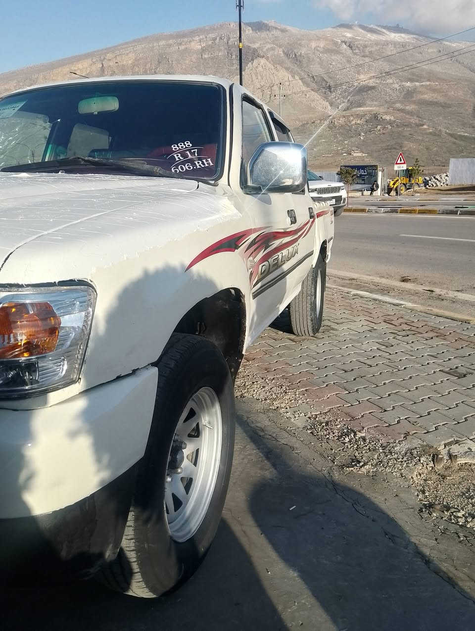 پيكاب دير 2007 مكينه كابريته منه فيست گير و مكينه و اكسل به شه رت كاره بايات به شه رت سياره يكى بئ كيشيه سحرى 24 وه رقه شوين خه ليفان ***********--------***********
