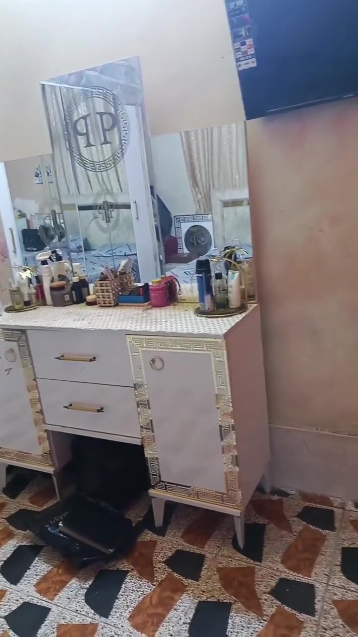 غرفه تركي ٧قطع مستخدم للبيع ب500وبيها مجال قليل الي شراي يراسلني خاص


**إذا كنت صاحب هذا الإعلان وتريد حذفه لأي سبب، رجاءا أرسل رسالة إلى الدعم الفني**
