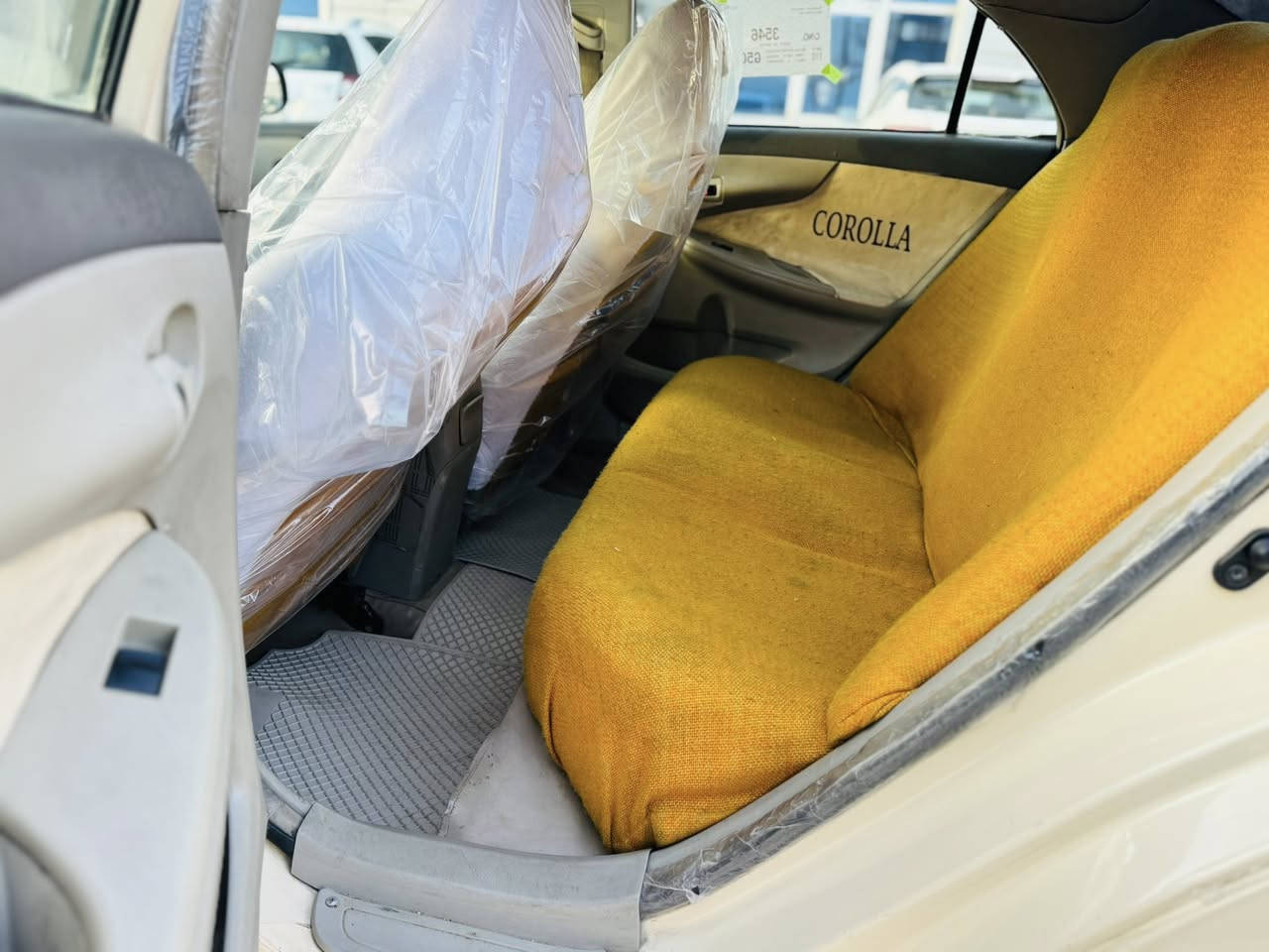 بیکاشۆ ٢٠٠٩ گێر عادی گێر و مەکینە بە شەرت سەنەوی بەسەر چووە  پێش و دوای زۆر جوانە پێنج پارچە بۆیاخە ناو چاوانی سەقفەکەی ساردە  بۆیاخ نیە داوای ٩٤$ گەڵا معاملە ئەکەم 
*********** واتساپ
