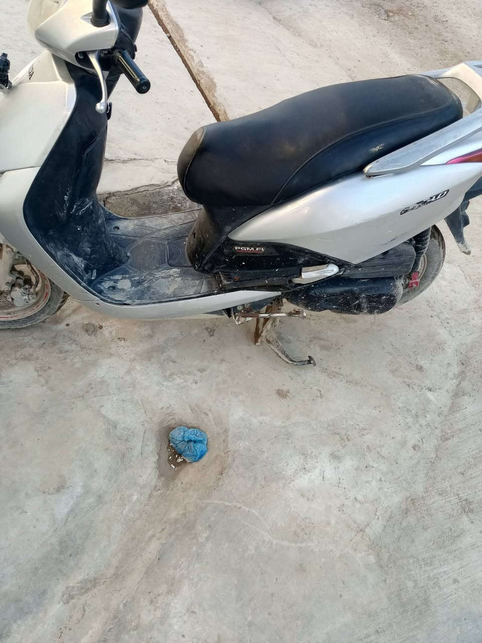 السلام عليكم دراجه ليدي حديث للبيع للستفسار على الرقم *********** او خاص
