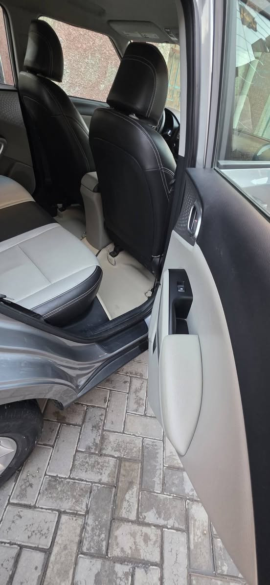 السلام عليكم من رخصت الادمن كيا صول موديل٢٢ مكينة ٢٠٠دوش ماشية ٥٢ 
سيارة بسمي سعرهة ١٤٥


**إذا كنت صاحب هذا الإعلان وتريد حذفه لأي سبب، رجاءا أرسل رسالة إلى الدعم الفني**