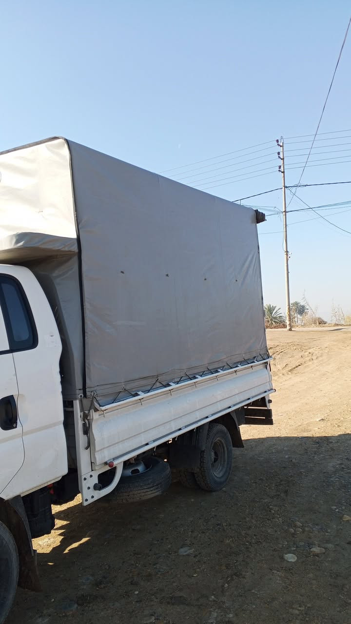 سلام عليكم جادر ومحجر كامل لبيع شغل درجه اولى 
السعر خاص. مناسب
ه‍ ***********
