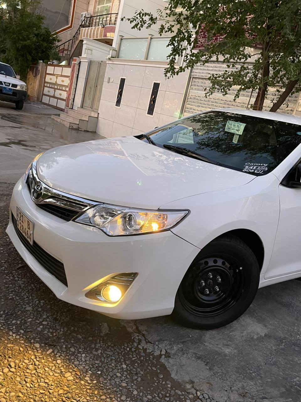 يا الله سلام عليكم حبايب❤️
تيوتا كامري 2014 خليجي

صبغ عام أثر طخات خفيفه شرط بدون أي دواخل
اكفلك شواصي لغود تكم داخليه و حوض سبير
اكفلك تكم وقماره شرط بدون قطره معجون

محرك كير حداديه صدر تبريد كله جديد
و انطيهن بشرط ع فحص
محرك شرط لا فتح لا تنقيص لا صوت رواجز
تخم تاير جديد السياره مابيه نقص برغي من كل النواحي
 ماشيه 220 كيلو
رقم سليمانيه بأسمي تحويل مباشر
سنويه رقم هزه كله جديد

مكان السياره فلوجه
***********
