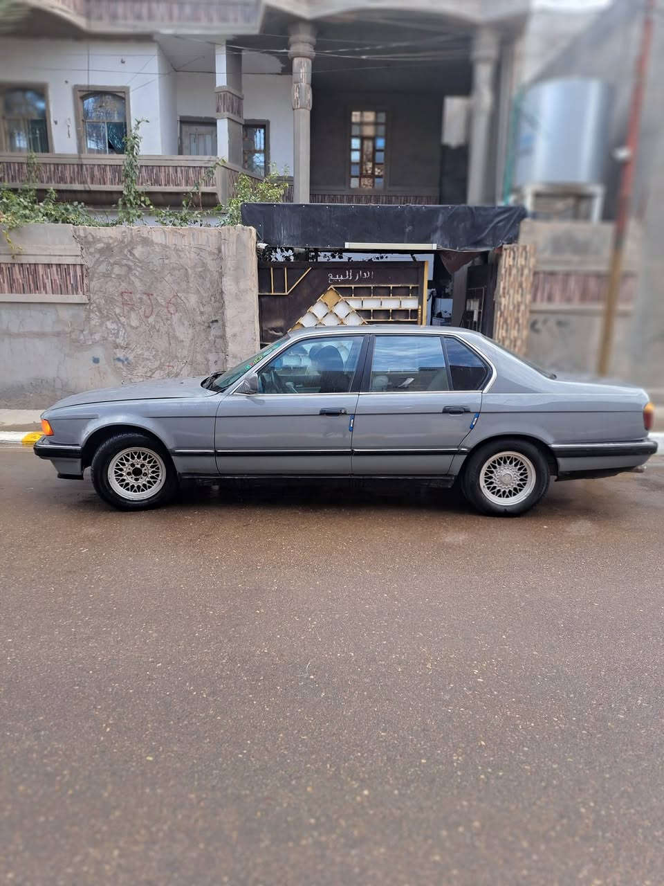 اسلام عليكم اخوتي
للبيع BMW735 اصل وارد يابان

العنوان الانبار.فلوجه .*********** اتصال وبلخدمه ماقصر مستعجل ع بيعتها الله شاهد 

السعر ٤٧ وبيها مجال
