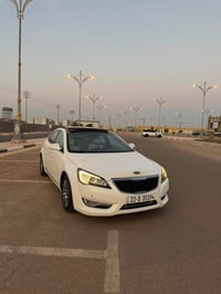 كادينزا • ٢٠١٢ • ٦ سلندر